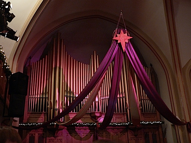 Facade of organ